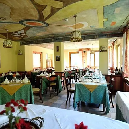 Ihr Emma Hotel 3*